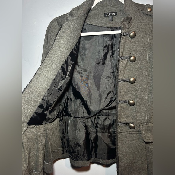 Apt. 9 Women's Gray Charcoal Heather Zip Jacket small Flare Hem ButtonsNWOT - Picture 3 of 6